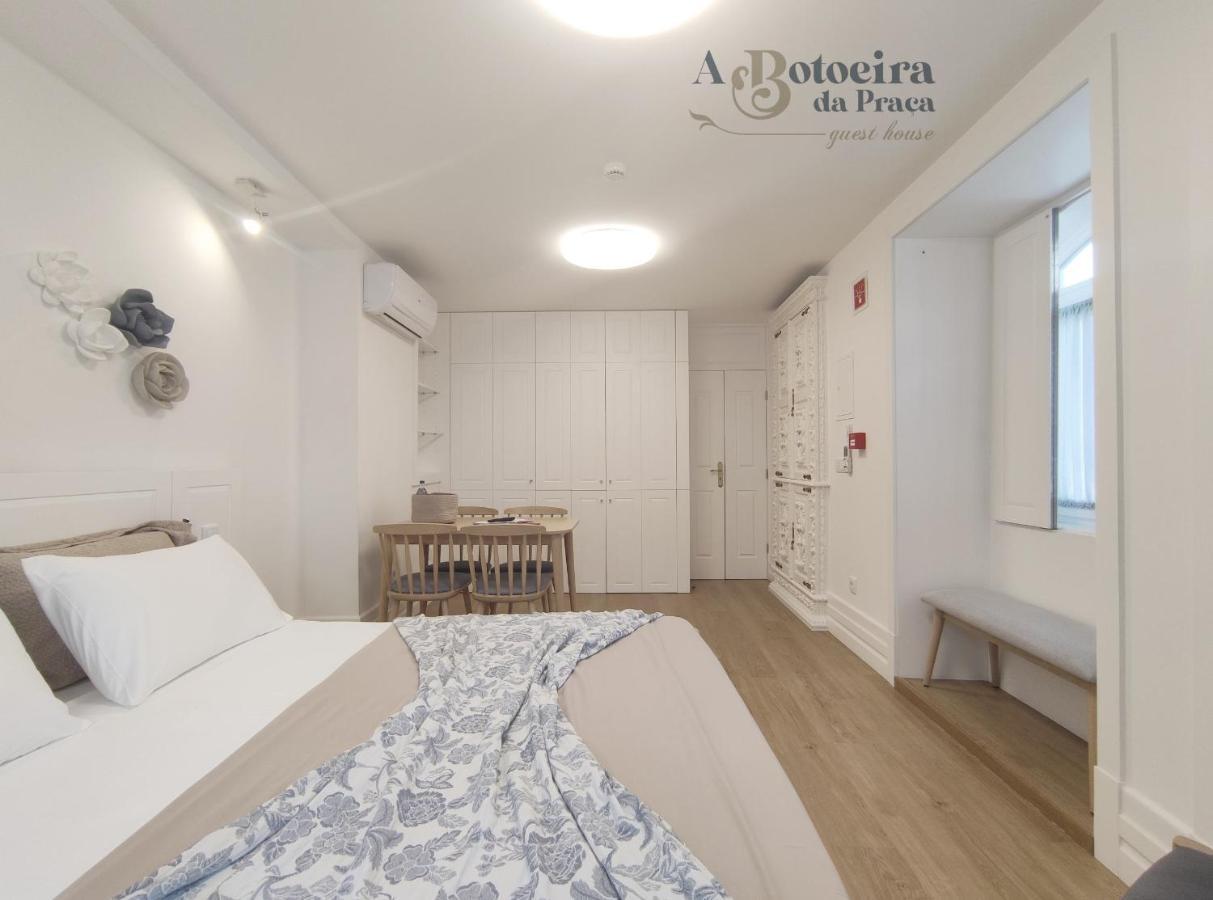A Botoeira Da Praca Guest House Viana do Castelo Bagian luar foto