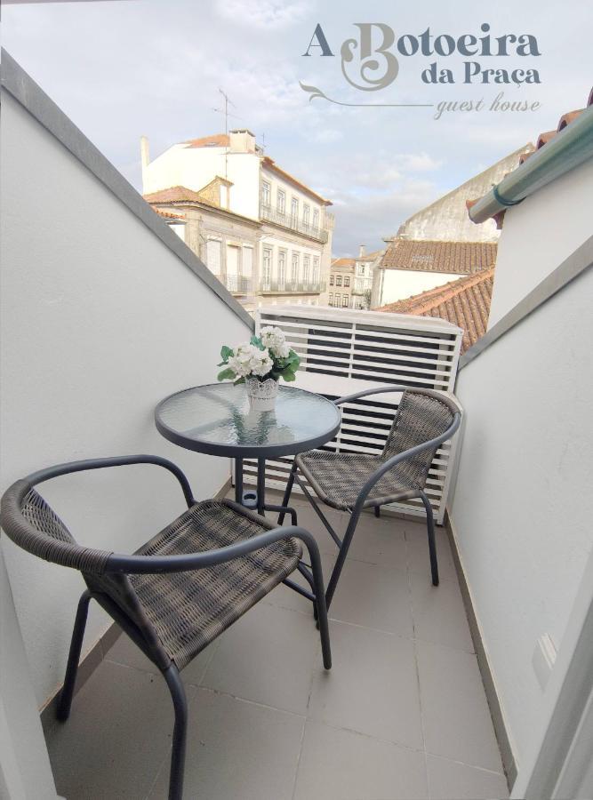 A Botoeira Da Praca Guest House Viana do Castelo Bagian luar foto